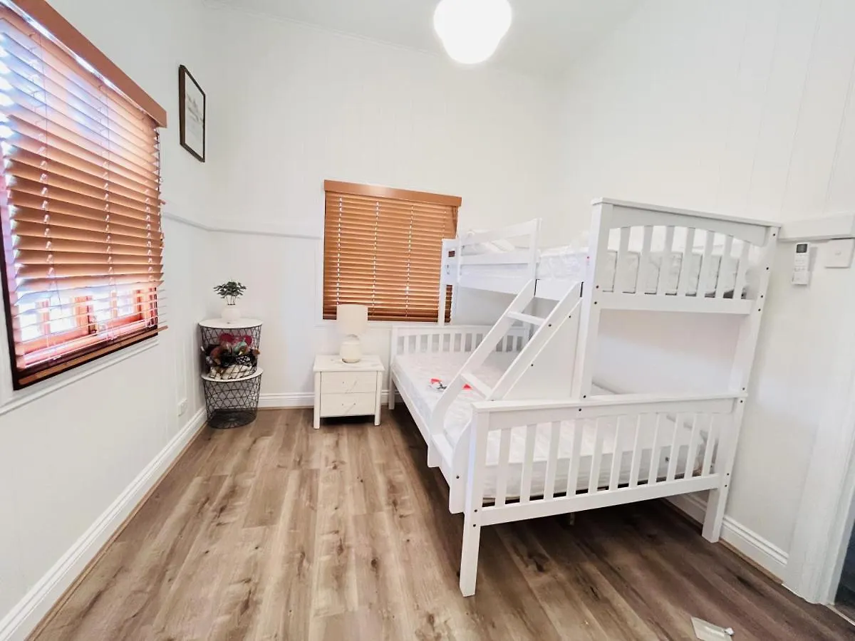 Inner City 6Br Family Friendly House Highgate Hill Brisbane 0*,  Australia